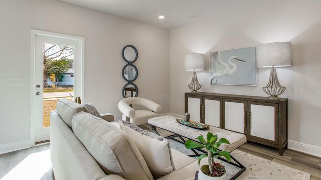 322 Callie Drive, Crestview, FL 32536