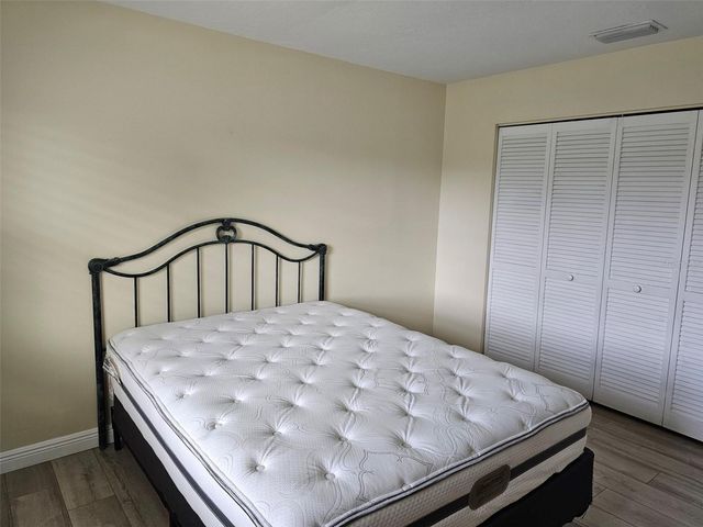 3304 MCDILL ROAD, Bradenton, FL 34207