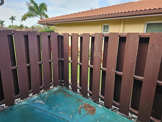 3304 MCDILL ROAD, Bradenton, FL 34207