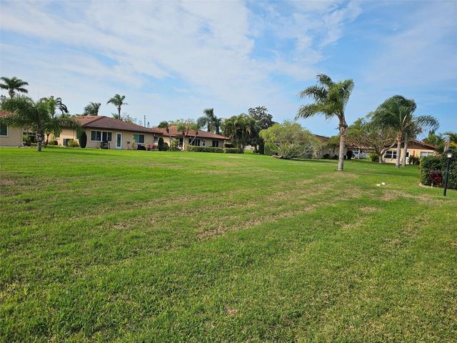 3304 MCDILL ROAD, Bradenton, FL 34207