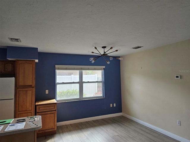 3304 MCDILL ROAD, Bradenton, FL 34207