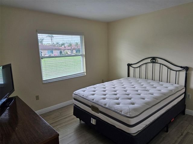 3304 MCDILL ROAD, Bradenton, FL 34207