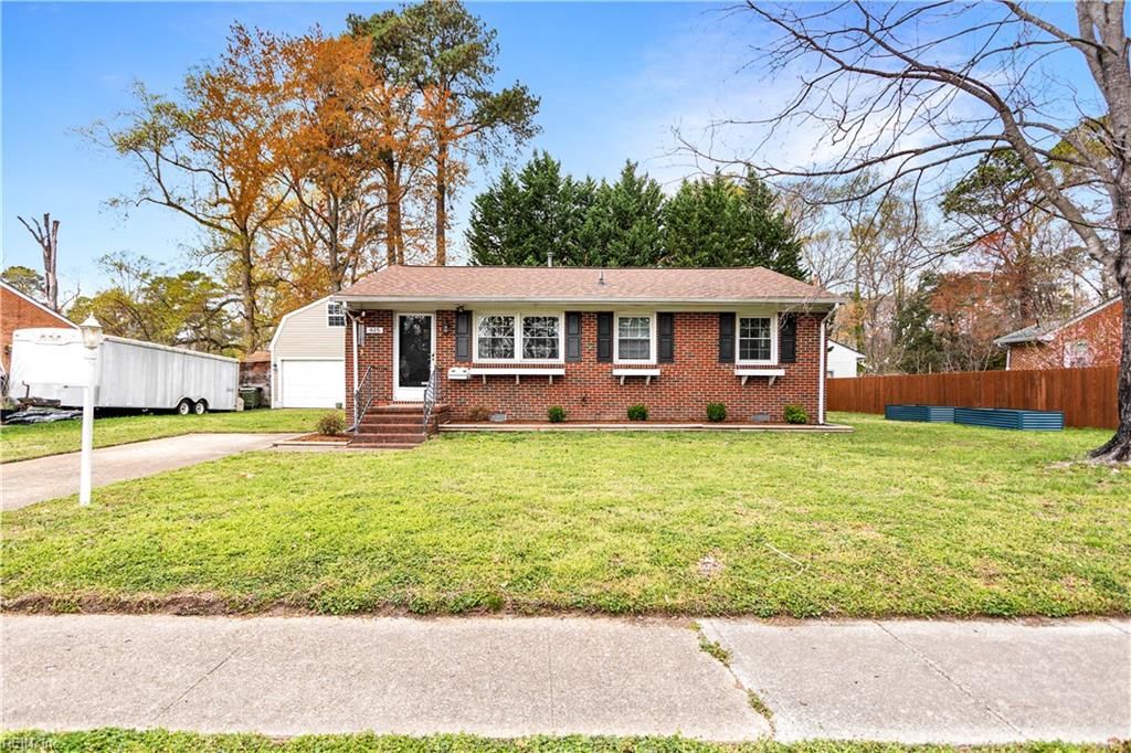 615 Page DR, Hampton, VA 23669