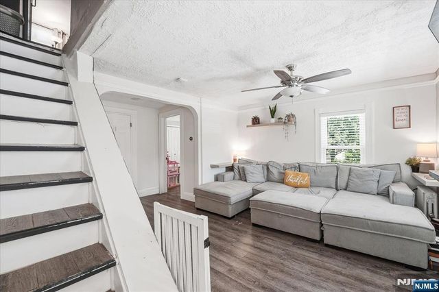 2 6th Street, Ridgefield Park, NJ 07660