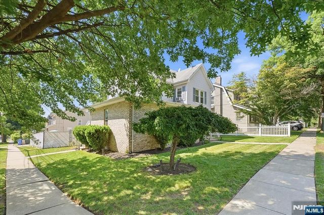 2 6th Street, Ridgefield Park, NJ 07660