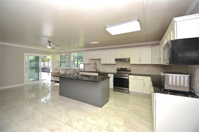 12 PRITCHARD DRIVE, Palm Coast, FL 32164