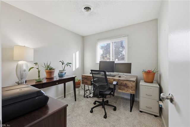 2912 Cessna DR, Virginia Beach, VA 23452