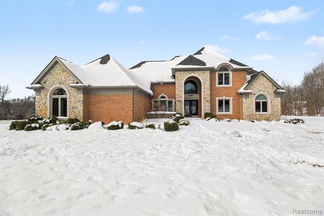 3880 Olde Farm Lane, Ortonville, MI 48462