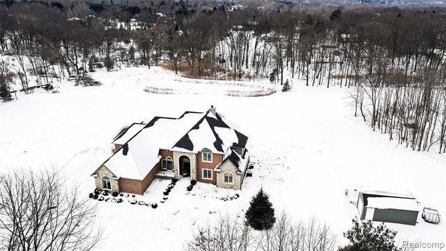 3880 Olde Farm Lane, Ortonville, MI 48462