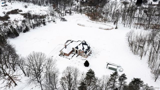 3880 Olde Farm Lane, Ortonville, MI 48462