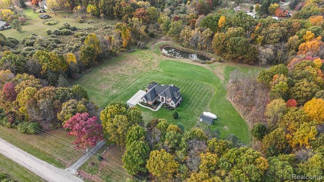 3880 Olde Farm Lane, Ortonville, MI 48462