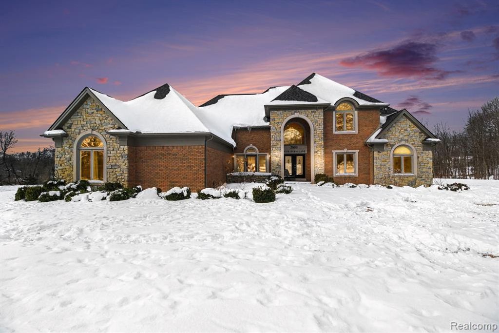 3880 Olde Farm Lane, Ortonville, MI 48462