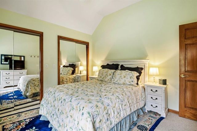 251 Pratt Bridge Road, Jamaica, VT 05343