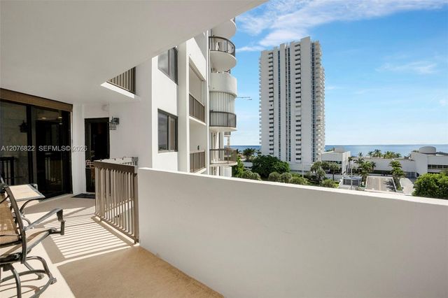 1361 S Ocean Boulevard 604, Pompano Beach, FL 33062