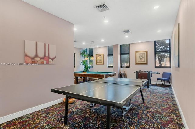 1361 S Ocean Boulevard 604, Pompano Beach, FL 33062