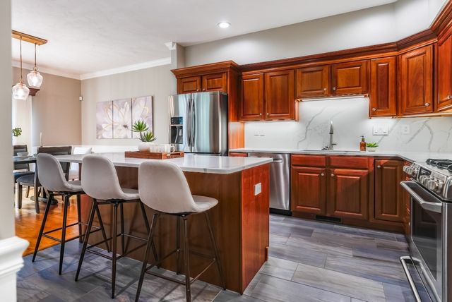 432 Boxwood Ln 432, Clinton, MA 01510
