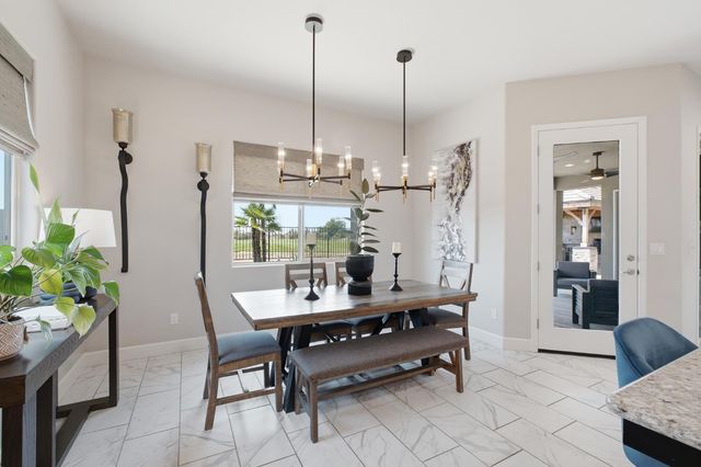 3612 Gold King Place Circle, Dinuba, CA 93618