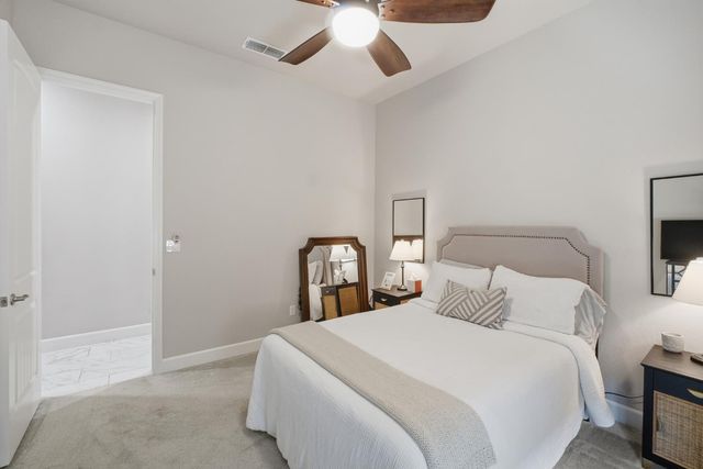 3612 Gold King Place Circle, Dinuba, CA 93618