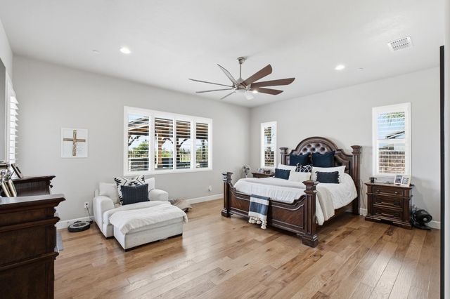 3612 Gold King Place Circle, Dinuba, CA 93618
