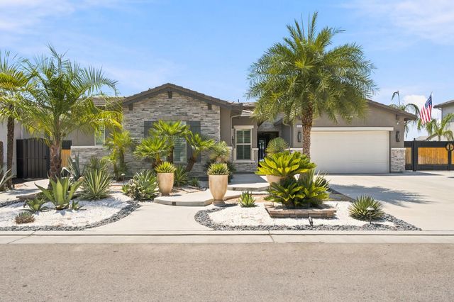 3612 Gold King Place Circle, Dinuba, CA 93618