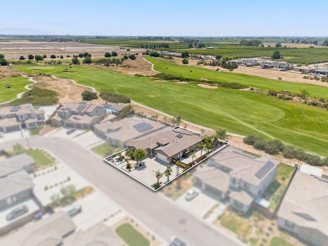 3612 Gold King Place Circle, Dinuba, CA 93618