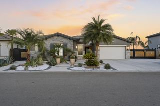 3612 Gold King Place Circle, Dinuba, CA 93618