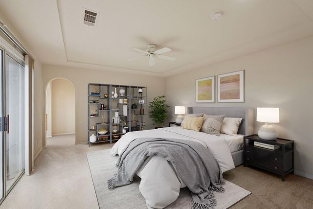 14055 Bluff Dr, Lockeford, CA 95237