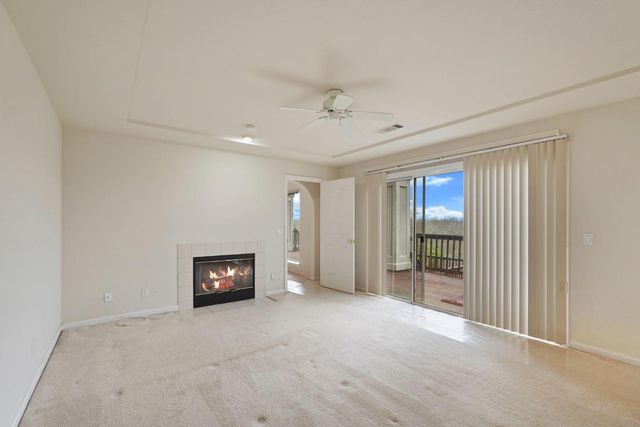 14055 Bluff Dr, Lockeford, CA 95237