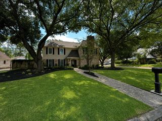 5431 Pine Arbor Drive, Houston, TX 77066