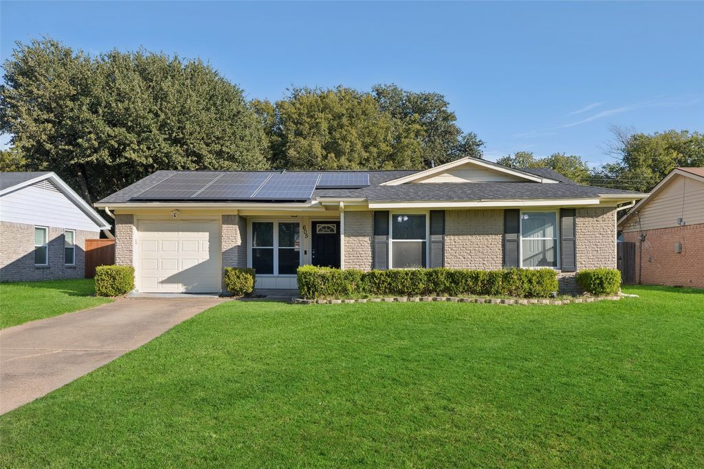 605 Fairview Drive, Richardson, TX 75081