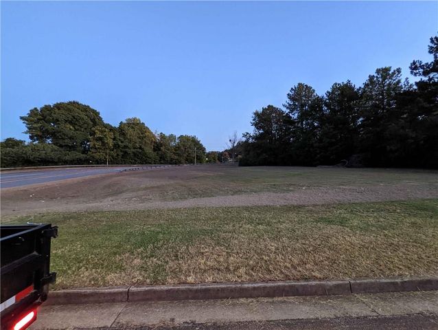 2418 Milledge Street, East Point, GA 30344
