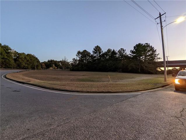 2418 Milledge Street, East Point, GA 30344