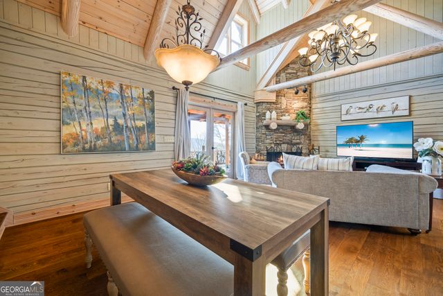 266 Slayton Gap Trail, Cleveland, GA 30528