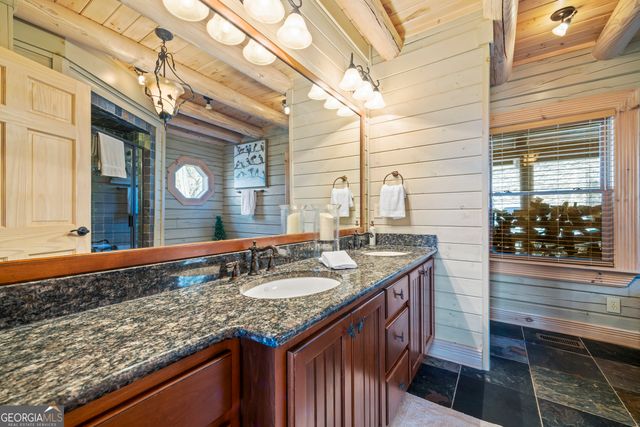 266 Slayton Gap Trail, Cleveland, GA 30528