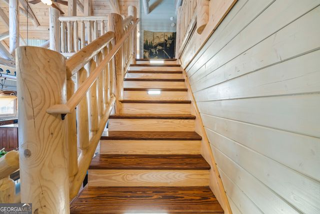 266 Slayton Gap Trail, Cleveland, GA 30528