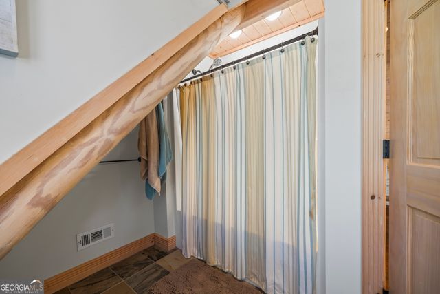 266 Slayton Gap Trail, Cleveland, GA 30528