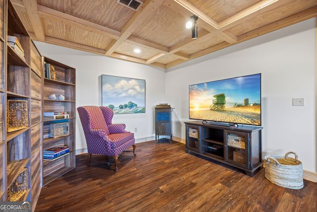 266 Slayton Gap Trail, Cleveland, GA 30528