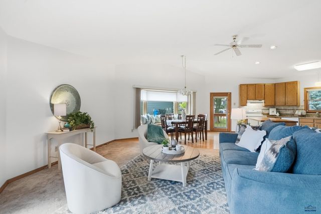 3606 MEADOWBROOK DR, Rapid City, SD 57702