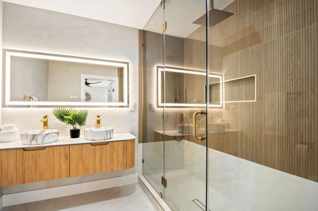 7010 Meadow RUN, Austin, TX 78745