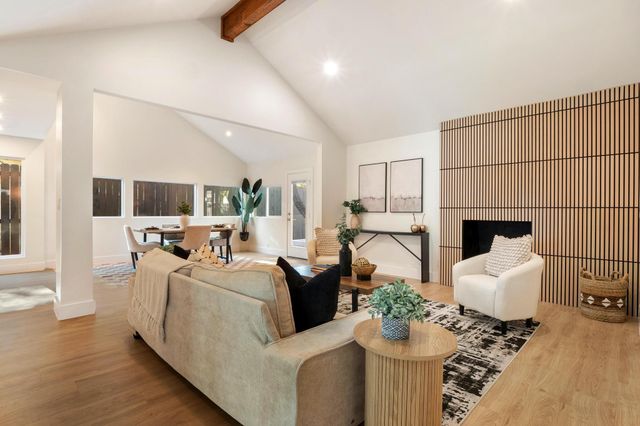 7010 Meadow RUN, Austin, TX 78745