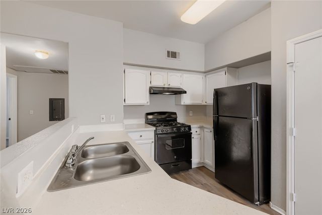 3400 Cabana Drive 2127, Las Vegas, NV 89122