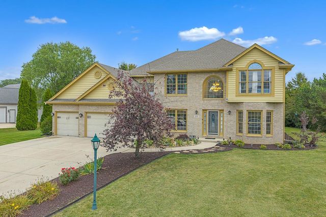 215 Emerald DRIVE, Mount Pleasant, WI 53406