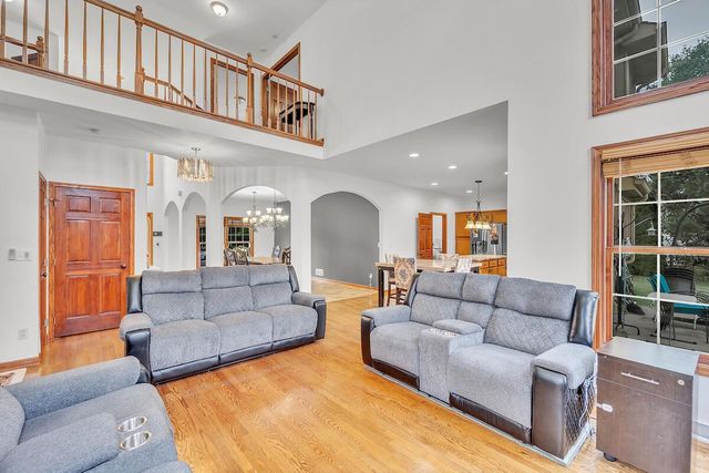 215 Emerald DRIVE, Mount Pleasant, WI 53406