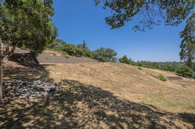 8734 Eagles Roost Road, Salinas, CA 93907