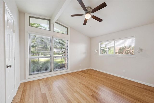 9615 Meadowcroft Drive, Houston, TX 77063
