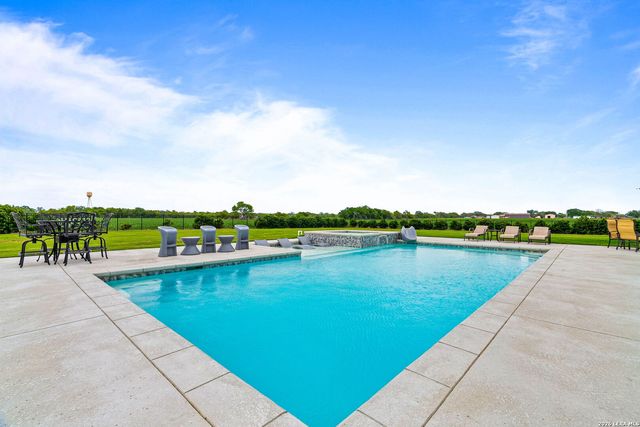 14646 County Road 756, Sinton, TX 78387