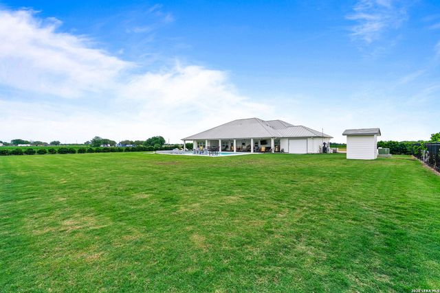 14646 County Road 756, Sinton, TX 78387