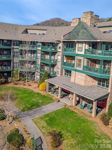 9 Kenilworth Knoll 420, Asheville, NC 28805