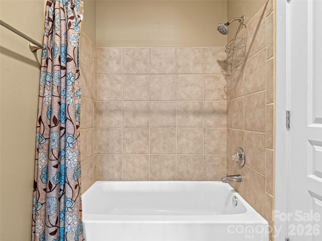 9 Kenilworth Knoll 420, Asheville, NC 28805