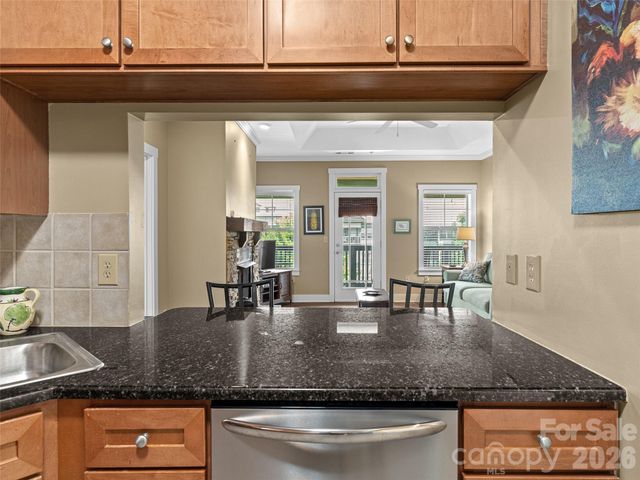 9 Kenilworth Knoll 420, Asheville, NC 28805